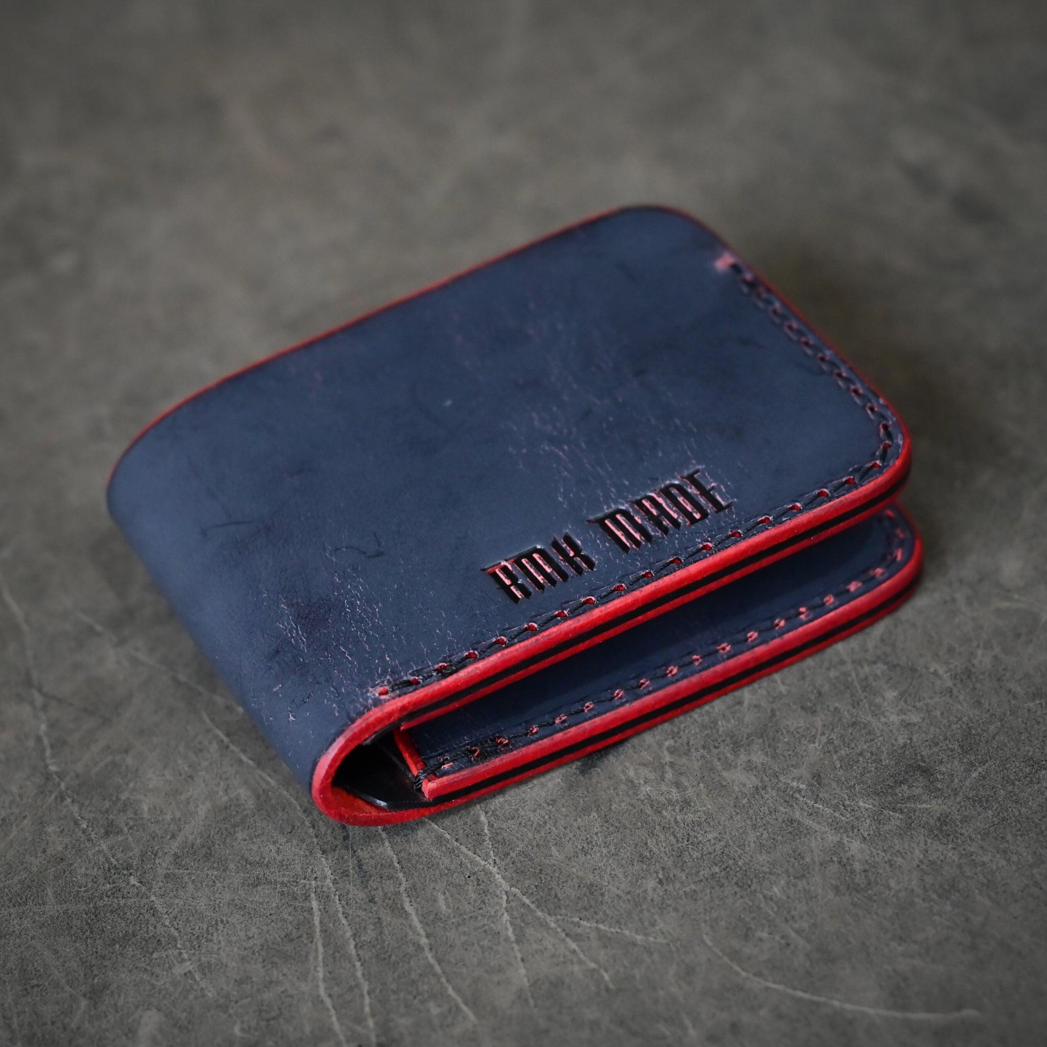 Bifold 2.0 Leather Wallet - Classic Black Cherry Ghost