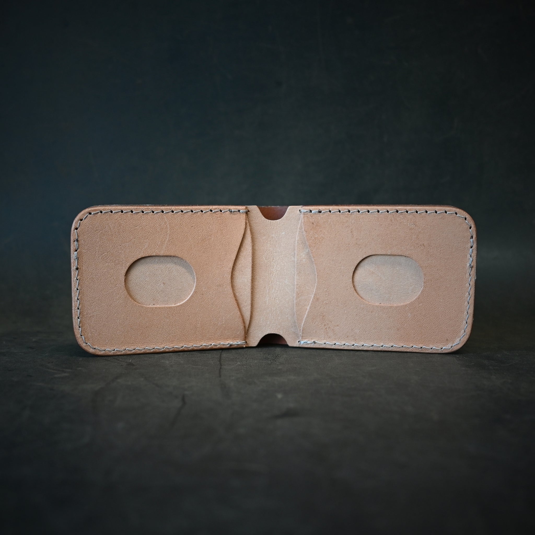 Classic Bifold 2.0 Wallet Saddle Tan with Cream Thread