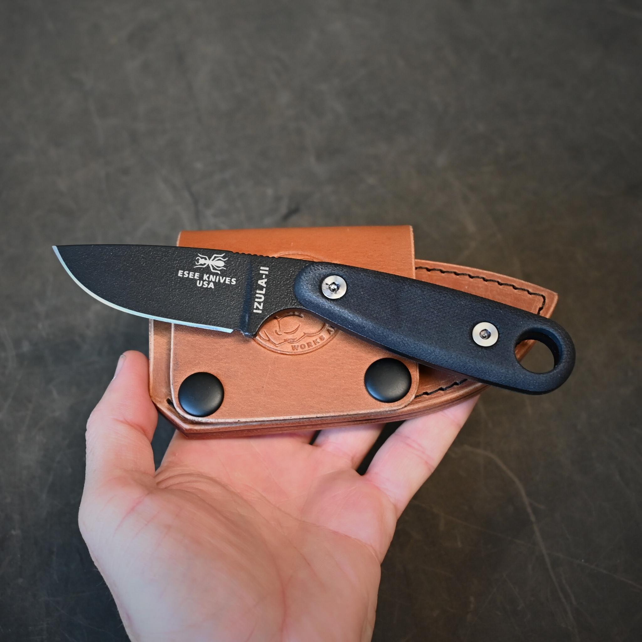 Izula / 2 Horizontal Carry Retention Sheath