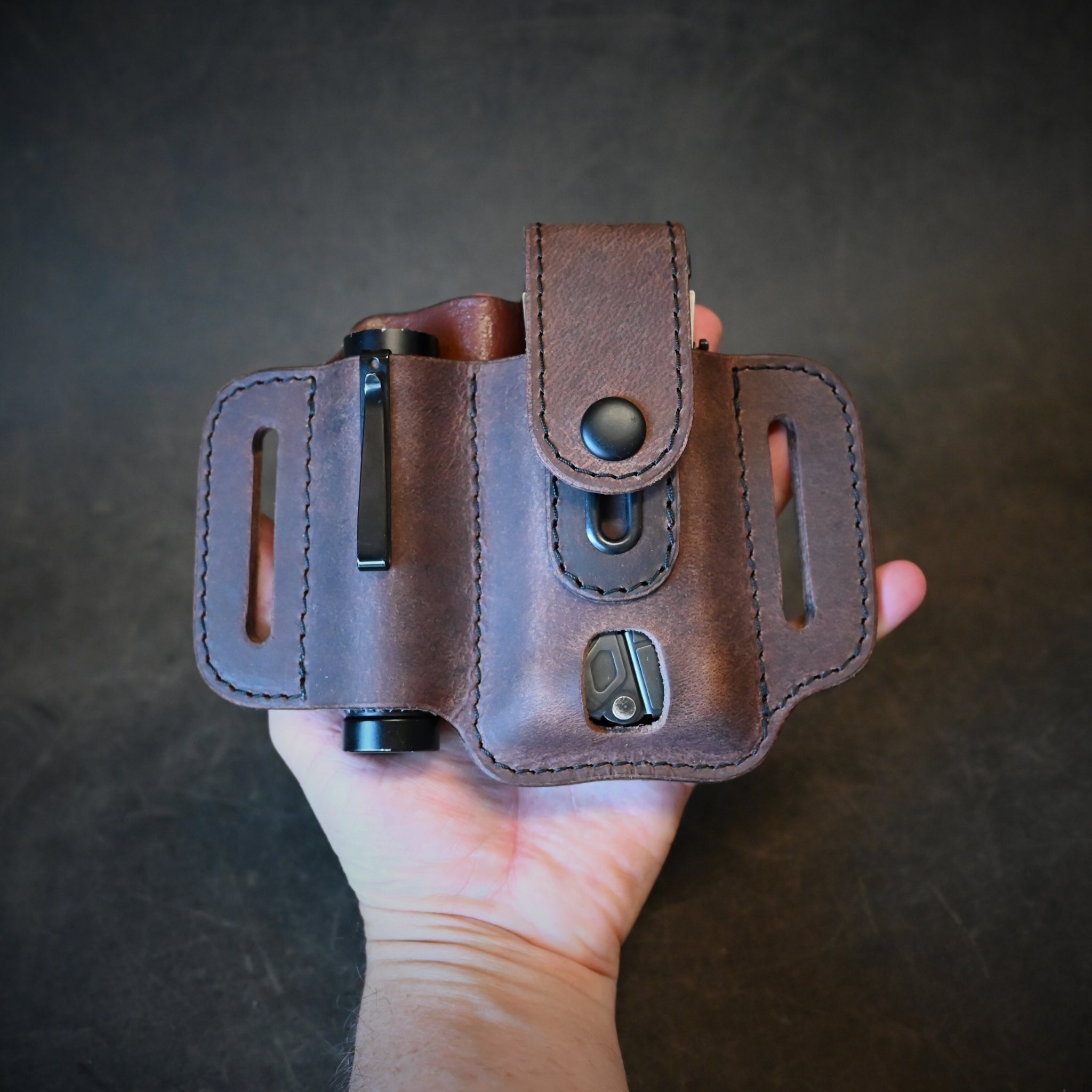 Large Duo Leather Pancake Holster With Keeper