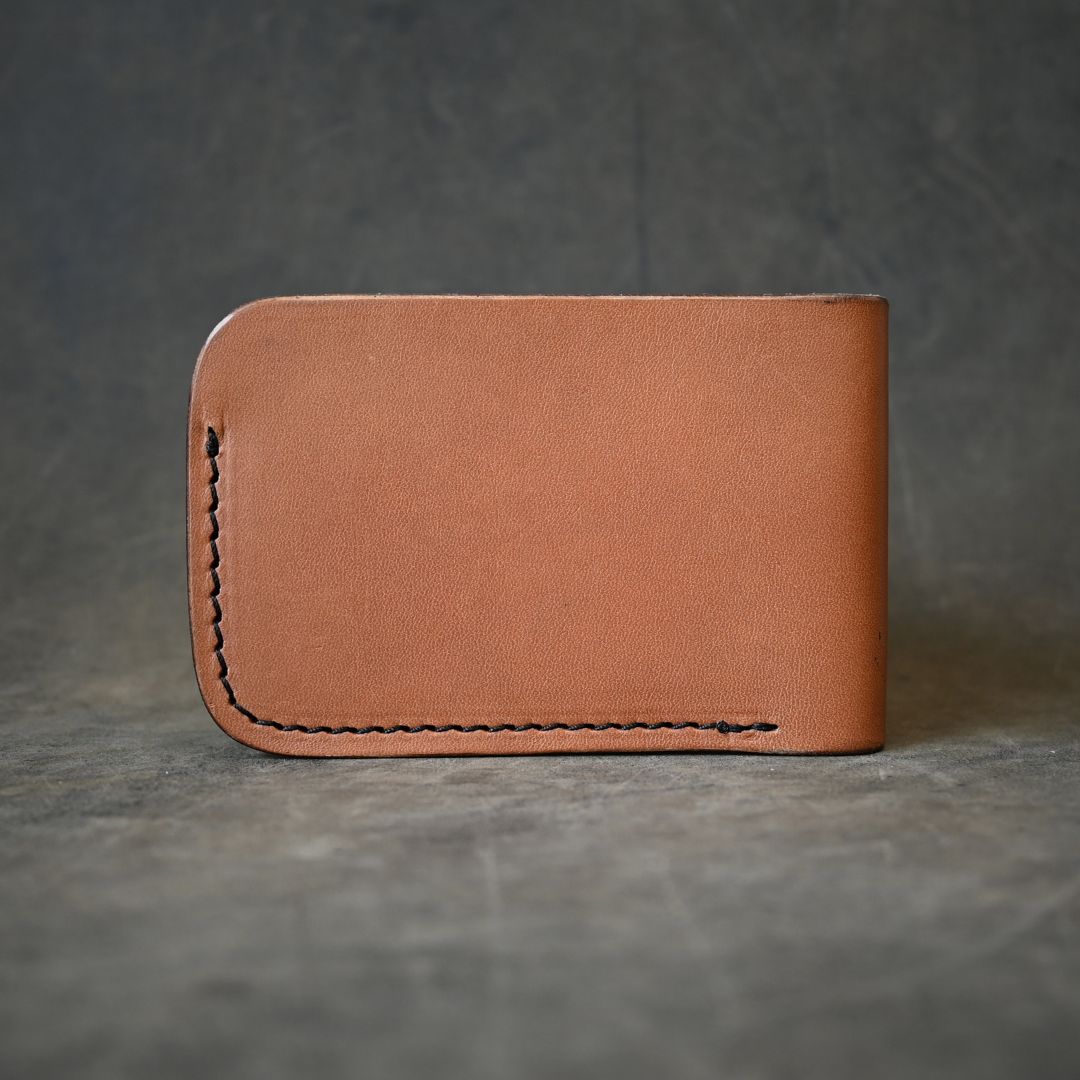 Classic Minimalist Bifold Wallet Saddle Tan