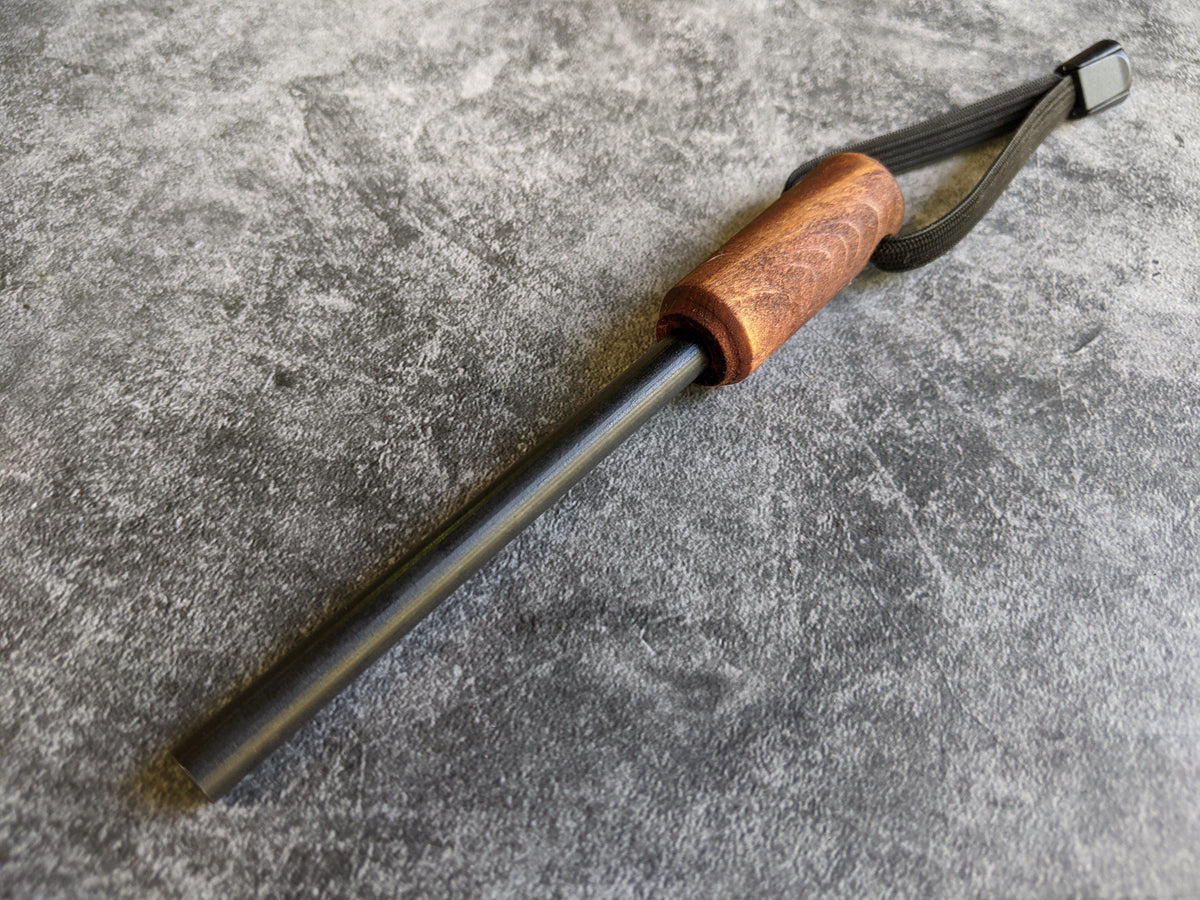 Striker Rod Ferro Rod With Striker